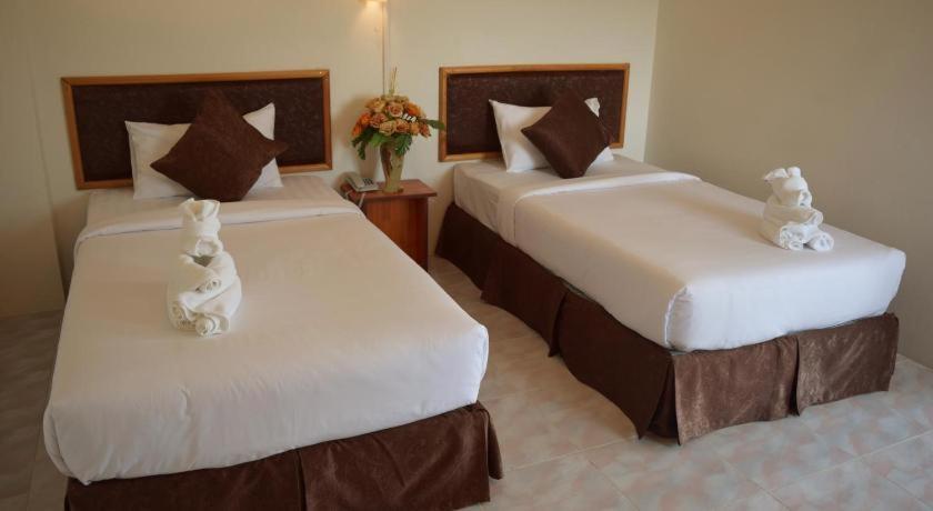 Hotel De Ratt Phuket Patong Exterior photo