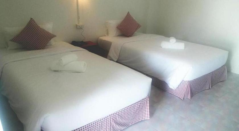 Hotel De Ratt Phuket Patong Exterior photo